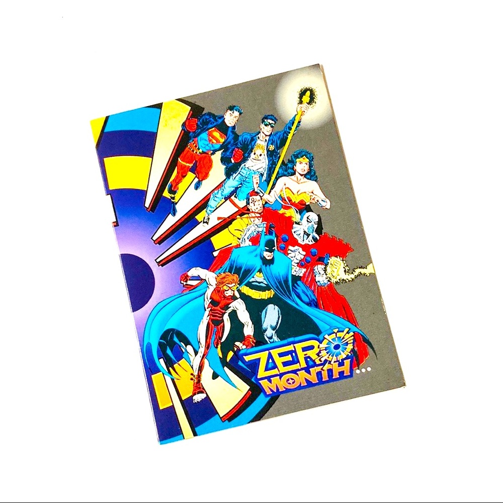 Small DC Comics Collector’s Card
